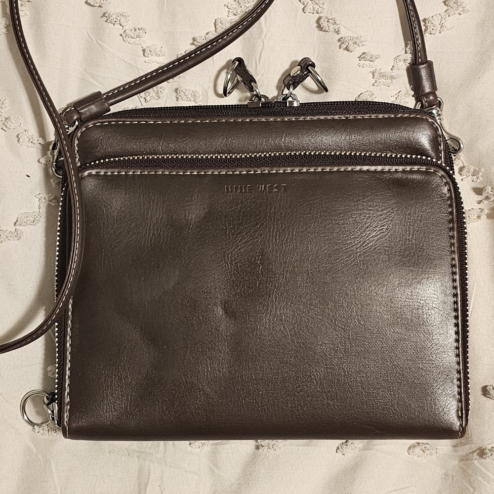 Vintage Y2K Nine West Crossbody Bag